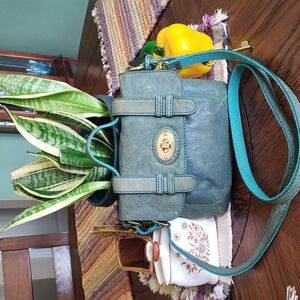 Fossil Womens Carson Lamb Hide Distressed Leather Crossbody Bag Teal Rustic Y2K